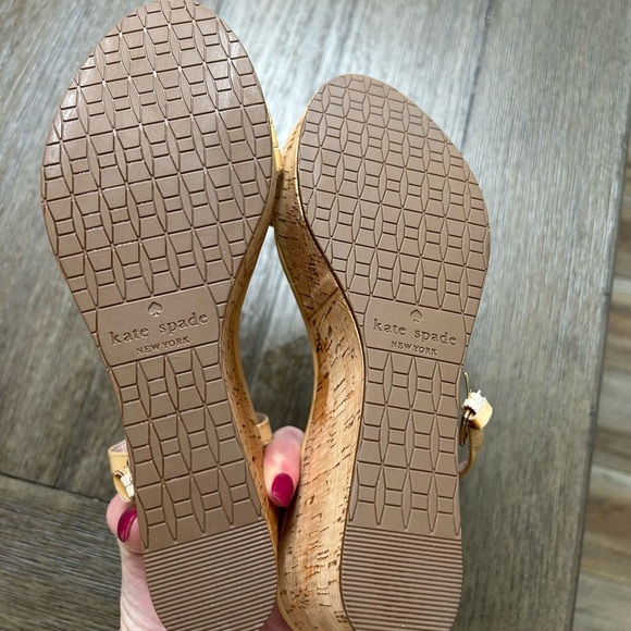 Kate Spade Tan Wedge Sandals with‎ Ankle Straps Size 8 - Picture 9 of 12